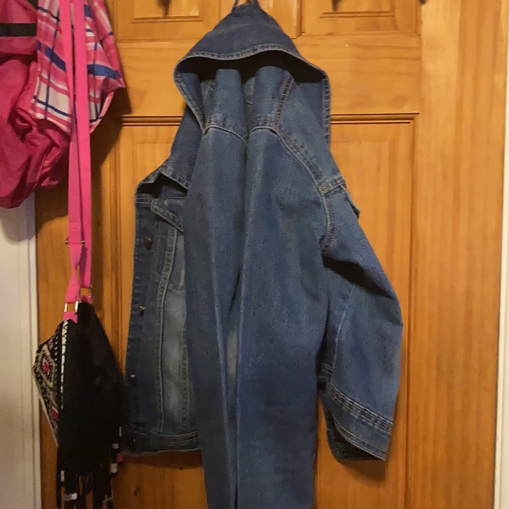 Jean jacket - Picture 3 of 3